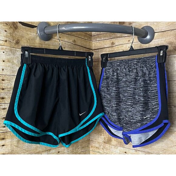 NIKE TEMPO RUNNING SHORTS BUNDLE SIZE SMALL GYM ATHLETIC ATHLEISURE - Picture 4 of 6